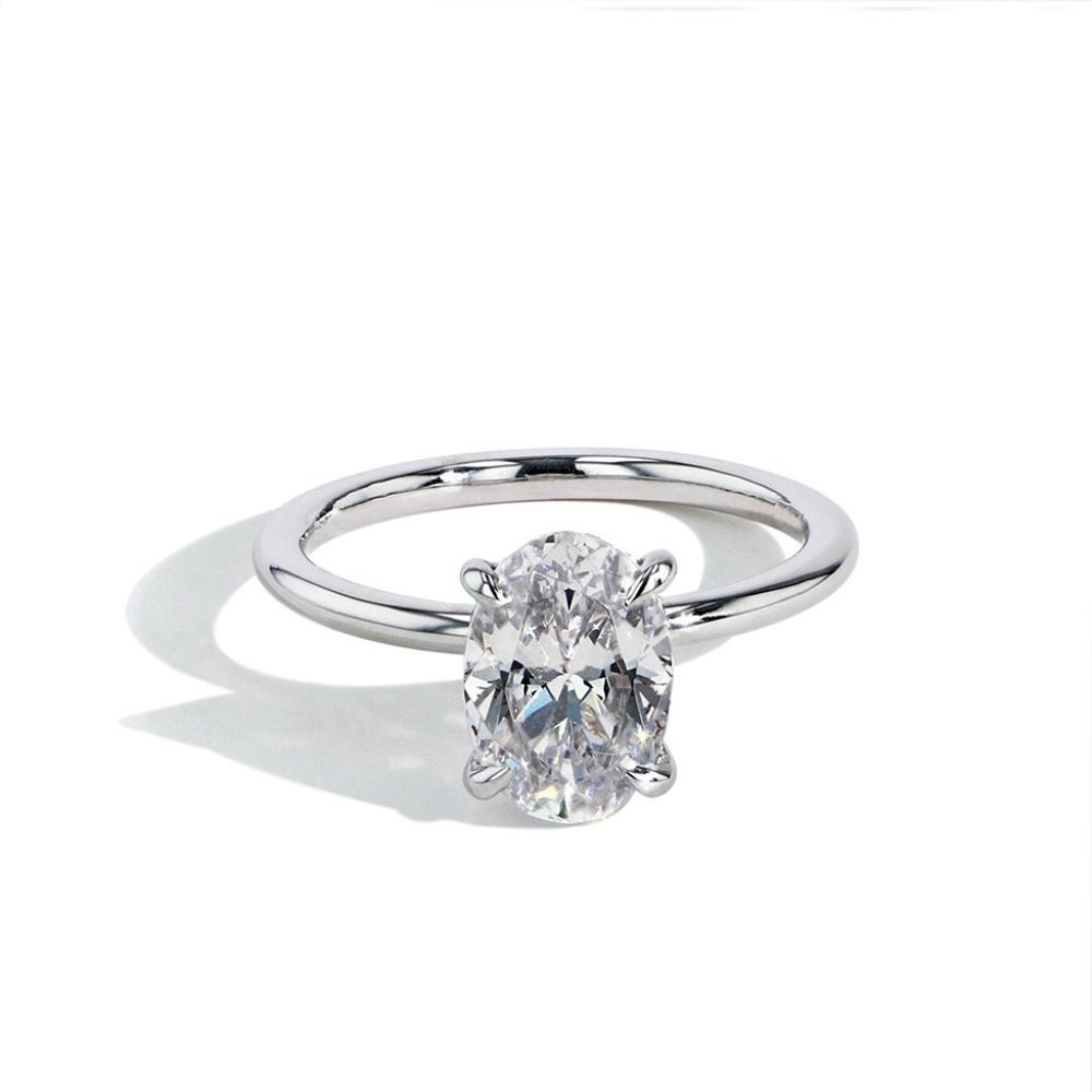 1Ct - 7x5 mm Oval Moissanite Ring 14k Gold